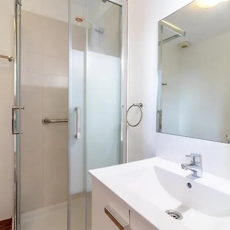 Apartman Flatguest Triana Urbano *
